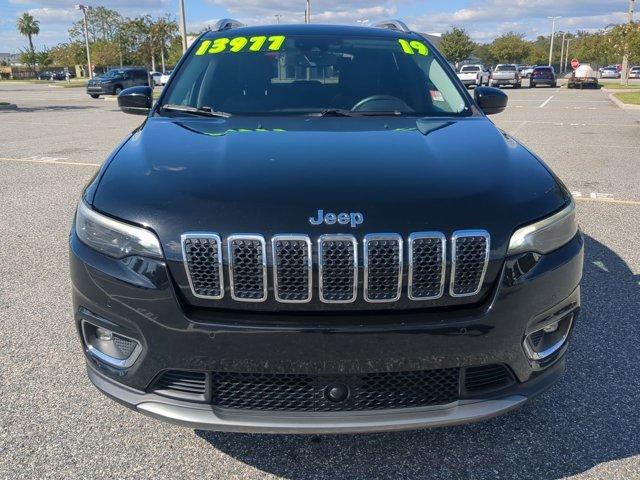 used 2019 Jeep Cherokee car