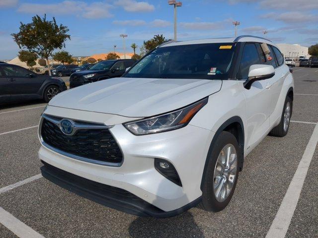 used 2022 Toyota Highlander car