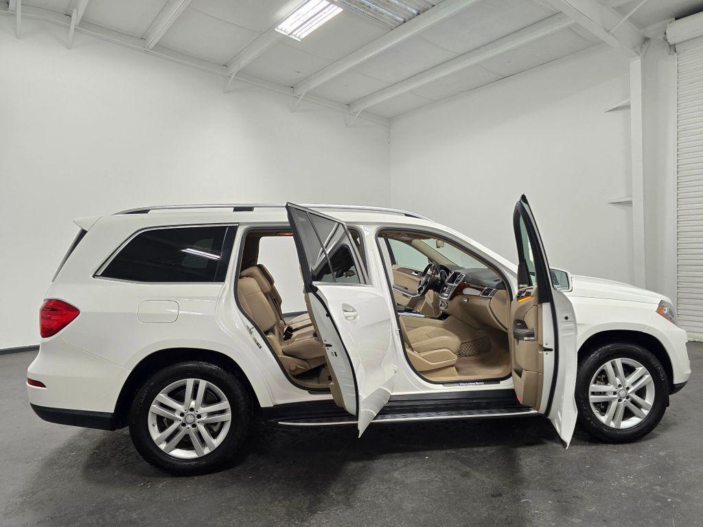 used 2014 Mercedes-Benz GL-Class car, priced at $19,999