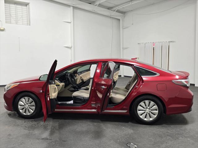 used 2016 Hyundai Sonata Hybrid car, priced at $10,499
