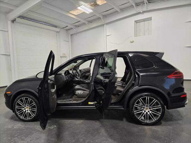 used 2018 Porsche Cayenne car, priced at $31,620