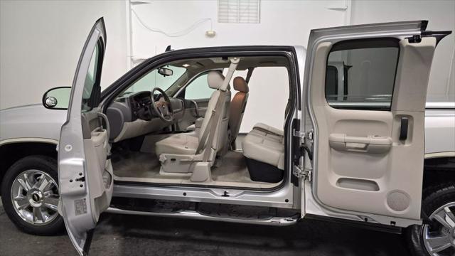 used 2013 Chevrolet Silverado 1500 car, priced at $21,999