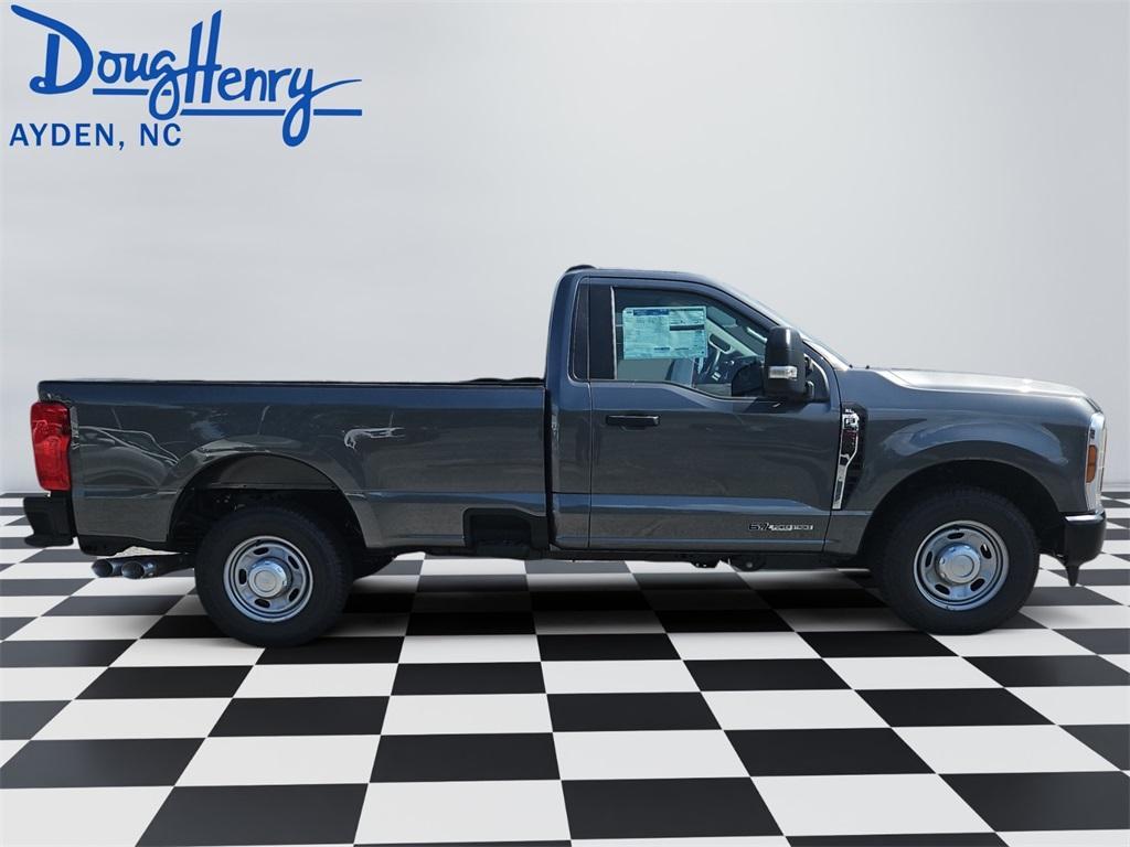 new 2025 Ford F-250 car, priced at $60,540