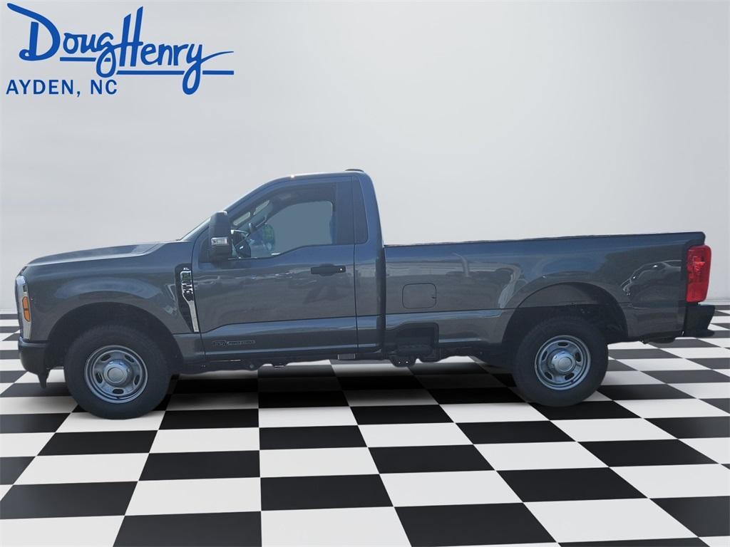 new 2025 Ford F-250 car, priced at $60,540