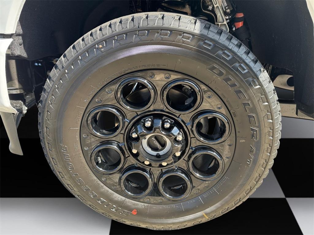 new 2025 Ford F-250 car, priced at $92,395