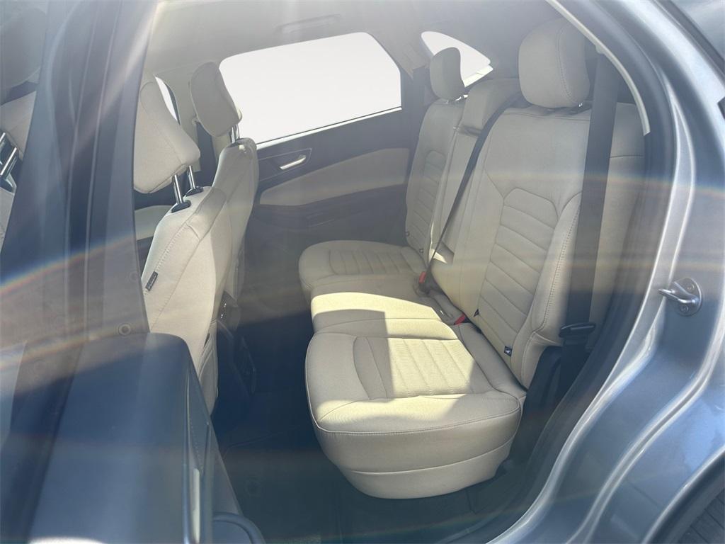 used 2024 Ford Edge car, priced at $28,887