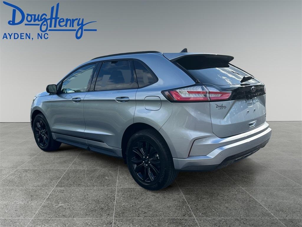 used 2024 Ford Edge car, priced at $28,887