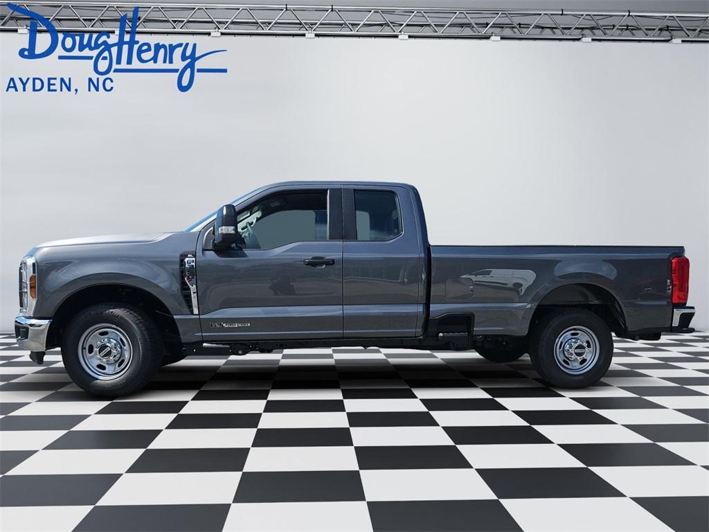 new 2025 Ford F-350 car, priced at $62,440