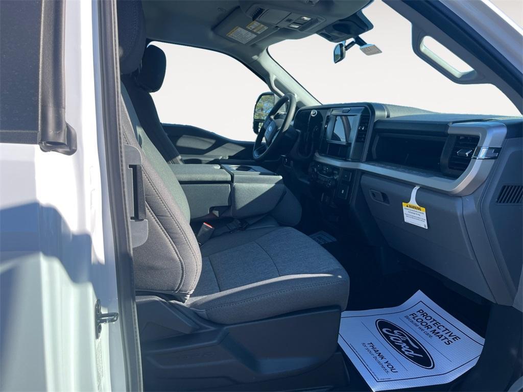 new 2025 Ford F-350 car, priced at $65,040