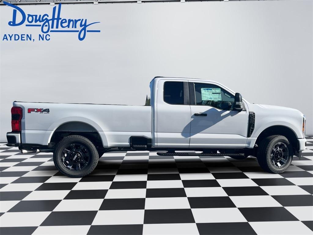 new 2025 Ford F-350 car, priced at $65,040