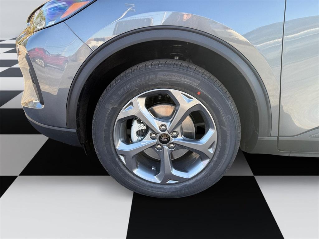 new 2026 Ford Escape car, priced at $39,085