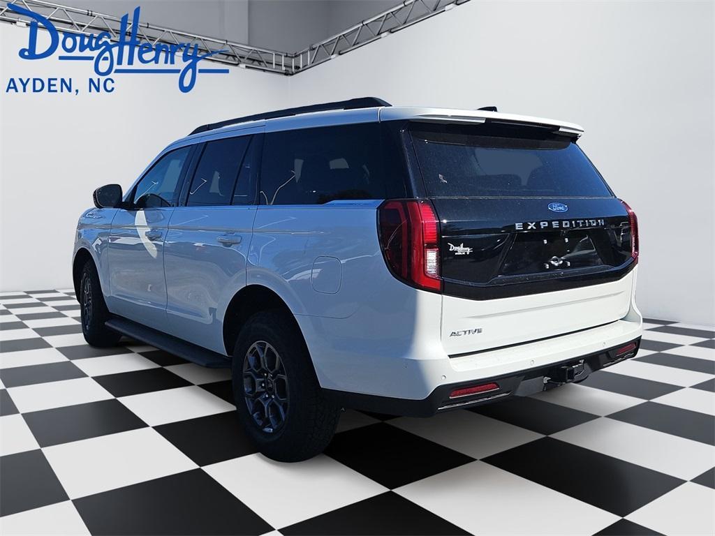 new 2025 Ford Expedition car, priced at $65,510