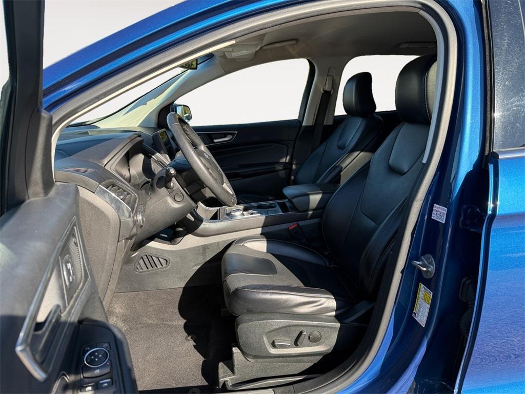 used 2022 Ford Edge car, priced at $25,470