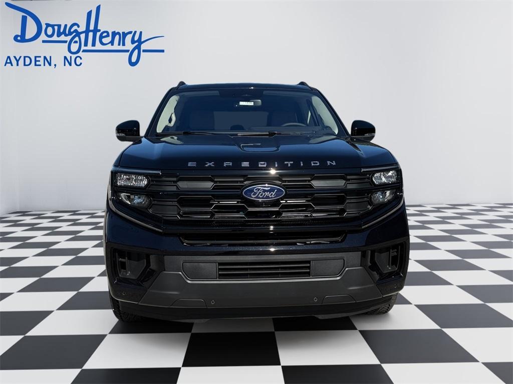 new 2025 Ford Expedition car, priced at $73,090