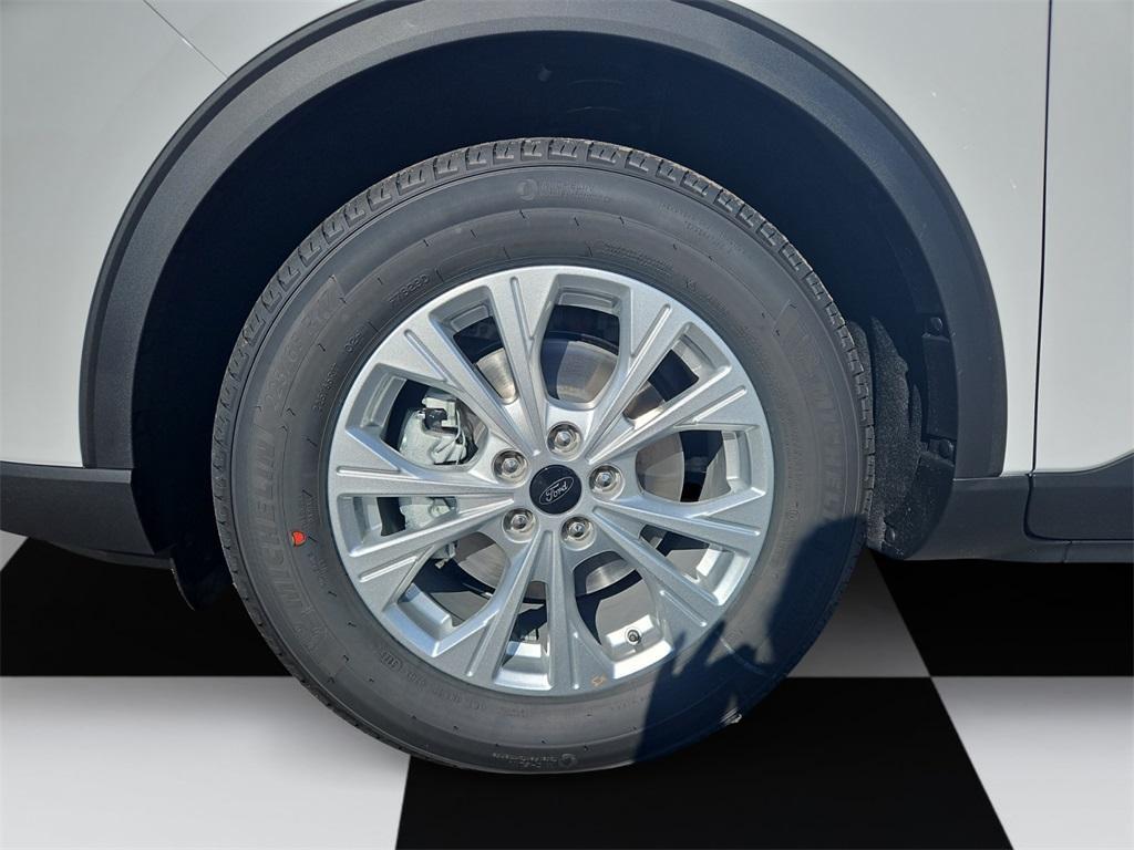 new 2025 Ford Escape car, priced at $32,845