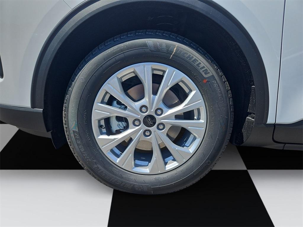 new 2025 Ford Escape car, priced at $32,845