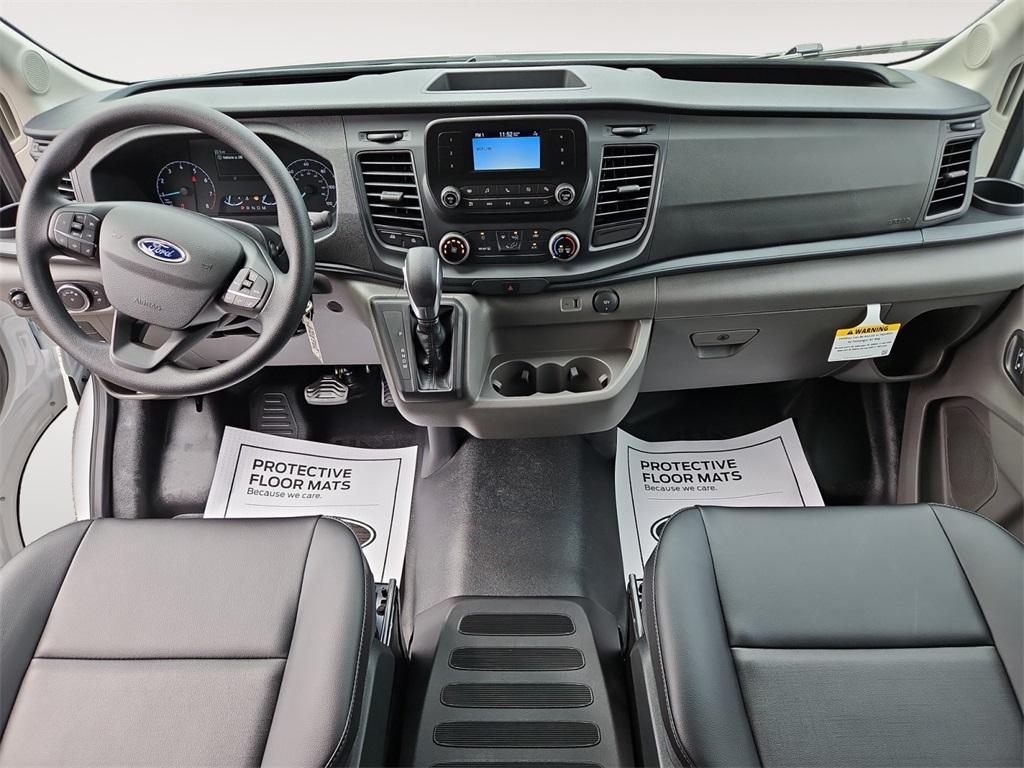 new 2025 Ford Transit-250 car