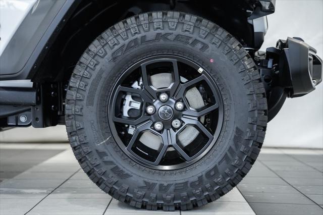 new 2025 Jeep Wrangler car, priced at $40,823