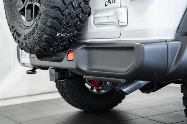 new 2025 Jeep Wrangler car, priced at $40,823