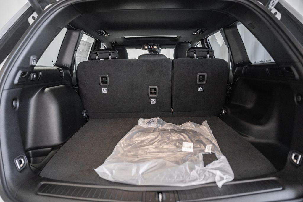 new 2025 Jeep Grand Cherokee car, priced at $35,492