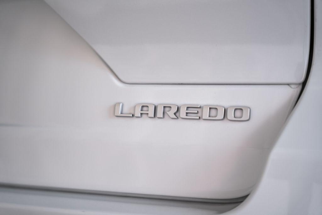 new 2025 Jeep Grand Cherokee car, priced at $35,492