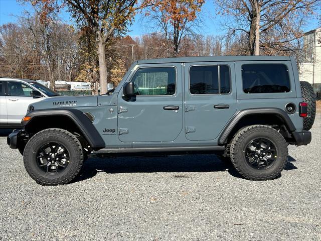 new 2025 Jeep Wrangler car, priced at $51,270