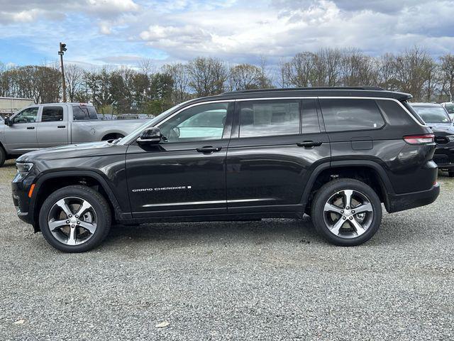 new 2024 Jeep Grand Cherokee L car, priced at $46,710