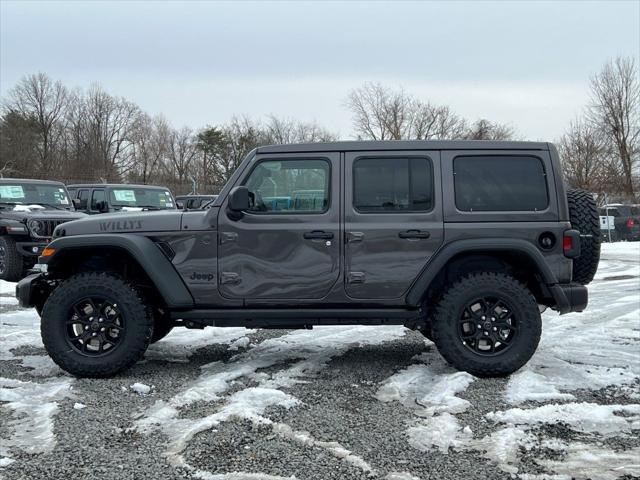 new 2025 Jeep Wrangler car, priced at $47,175