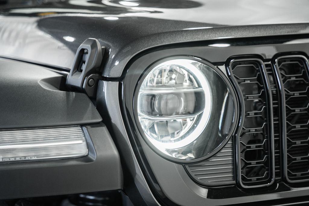 new 2025 Jeep Wrangler car, priced at $47,894