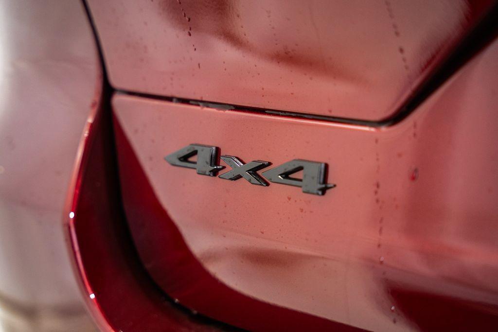 new 2025 Jeep Grand Cherokee car, priced at $42,206