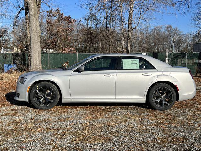 new 2023 Chrysler 300 car, priced at $39,492