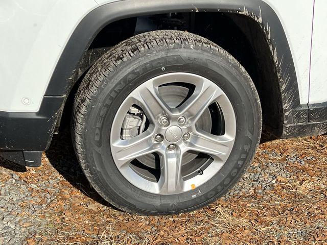 new 2024 Jeep Compass car, priced at $31,190