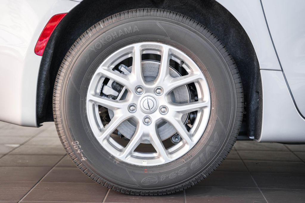 new 2026 Chrysler Pacifica car, priced at $42,515