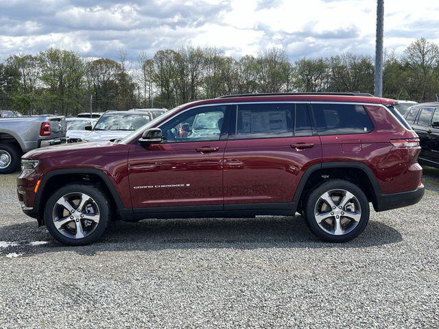 new 2024 Jeep Grand Cherokee L car, priced at $45,960