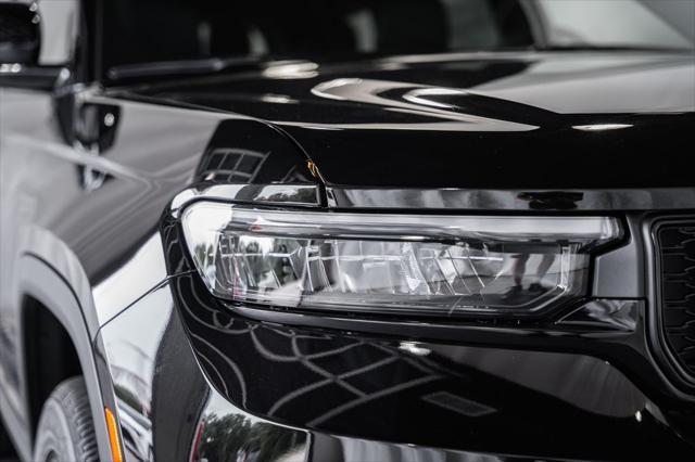 new 2025 Jeep Grand Cherokee L car, priced at $42,822