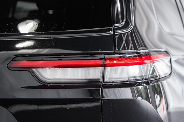 new 2025 Jeep Grand Cherokee L car, priced at $42,822
