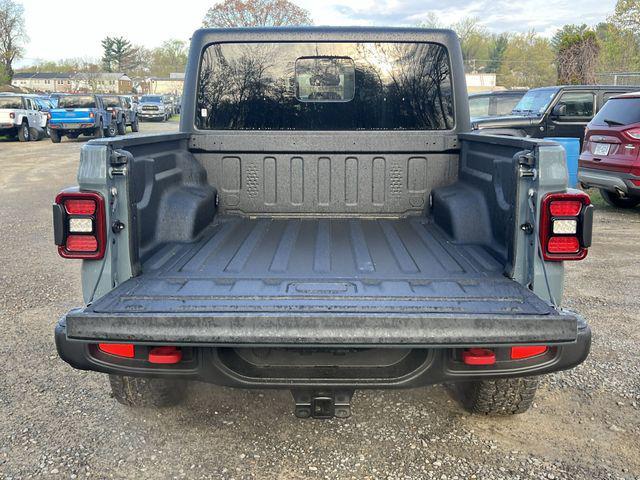 new 2024 Jeep Gladiator car, priced at $54,637