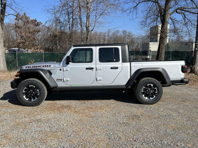 new 2024 Jeep Gladiator car, priced at $53,962