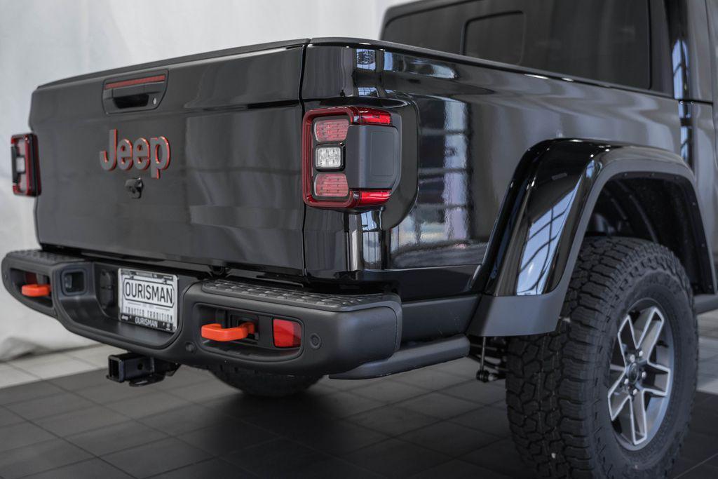 new 2025 Jeep Gladiator car, priced at $48,898