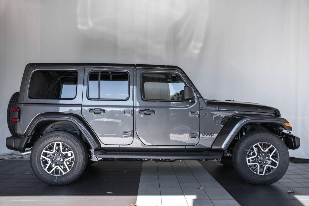 new 2026 Jeep Wrangler car, priced at $55,725