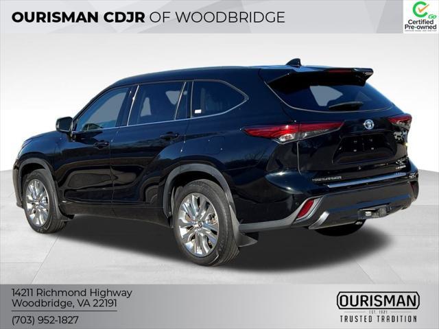 used 2022 Toyota Highlander Hybrid car, priced at $42,000