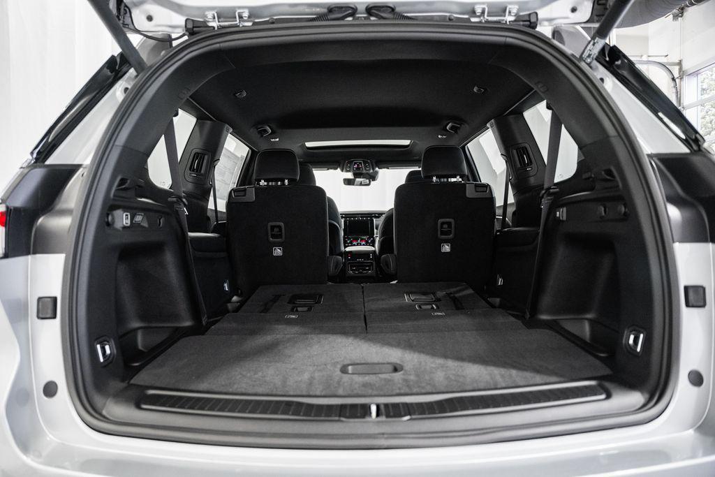new 2025 Jeep Grand Cherokee L car, priced at $38,762