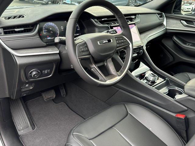new 2025 Jeep Grand Cherokee car, priced at $48,695