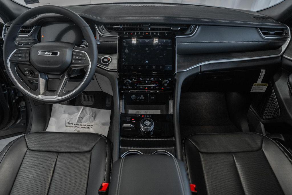 new 2025 Jeep Grand Cherokee L car, priced at $49,391