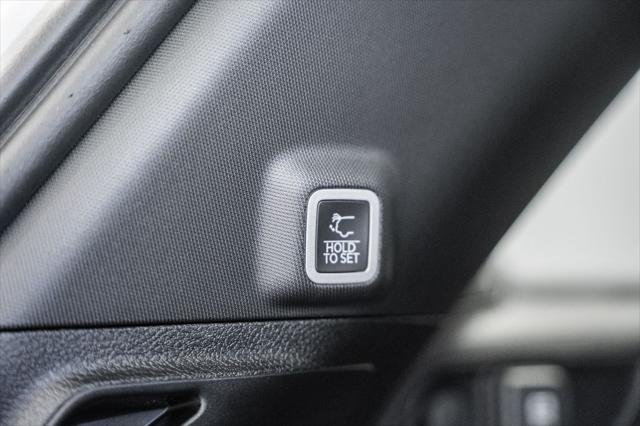 new 2025 Jeep Grand Cherokee car, priced at $39,664