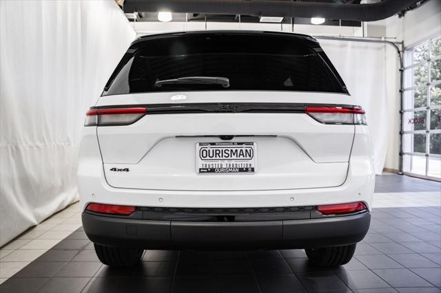new 2025 Jeep Grand Cherokee car, priced at $39,664