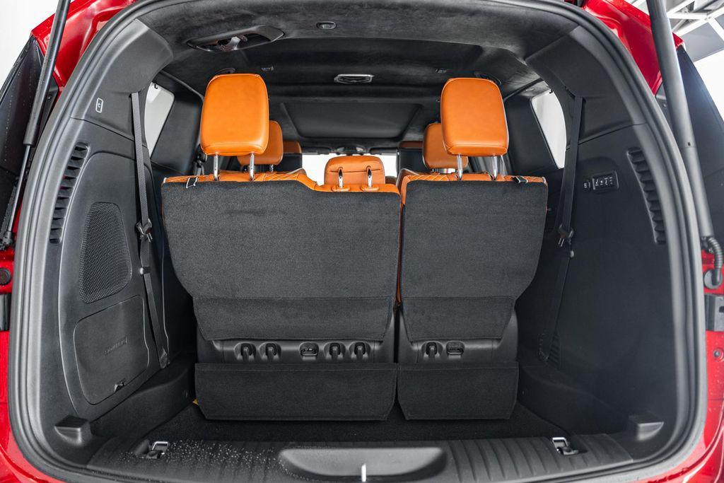 new 2026 Chrysler Pacifica car, priced at $48,676