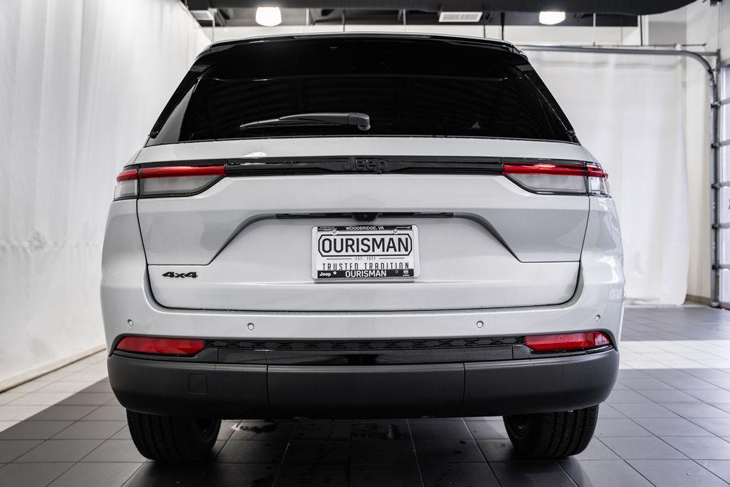 new 2025 Jeep Grand Cherokee car, priced at $41,310