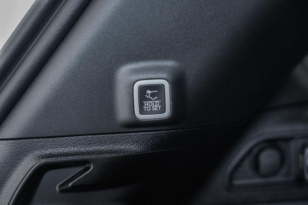 new 2025 Jeep Grand Cherokee car, priced at $37,081