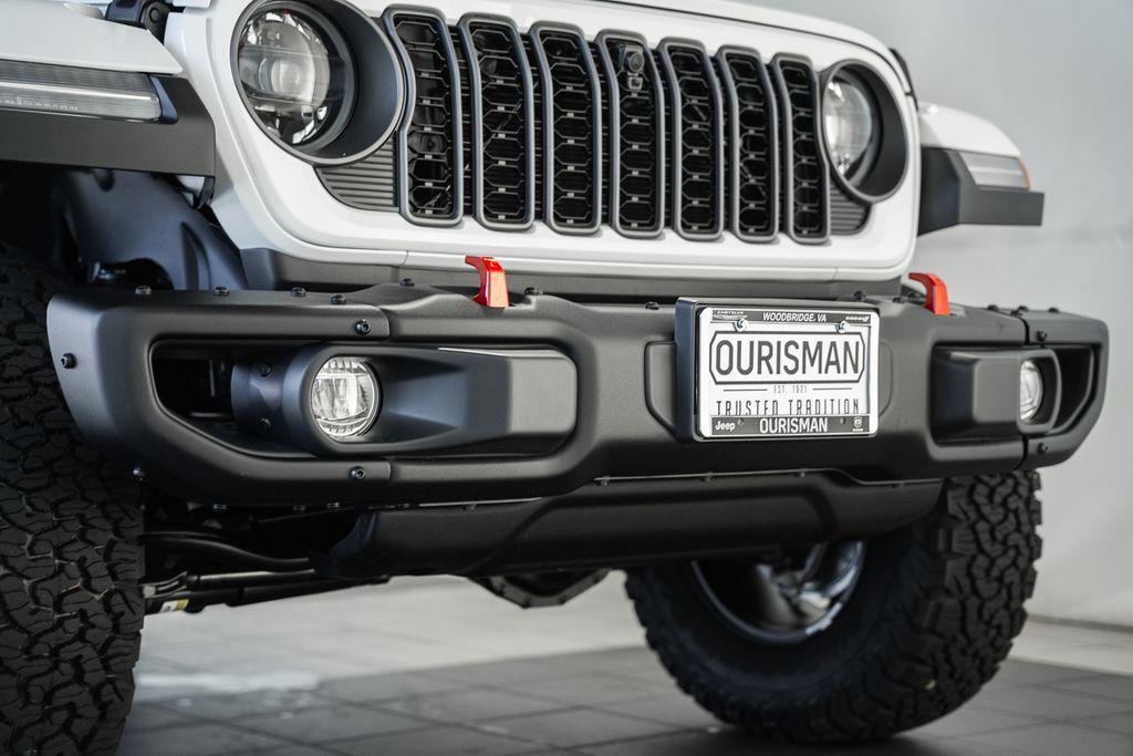 new 2025 Jeep Wrangler car, priced at $58,895
